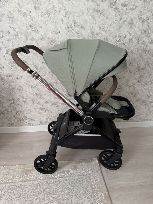 Новая прогулочная коляска Kidilo D900