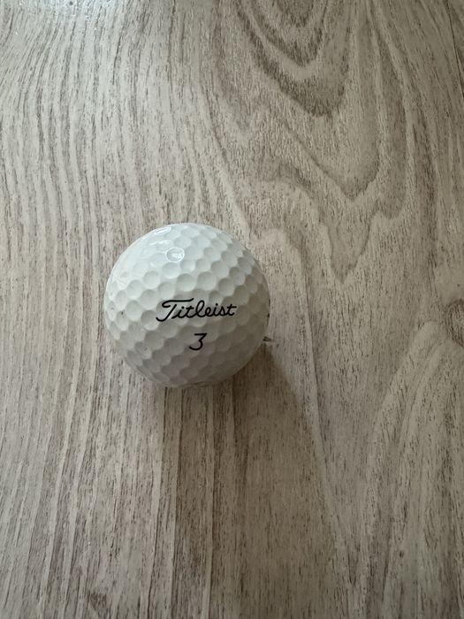 Мяч для гольфа Titleist