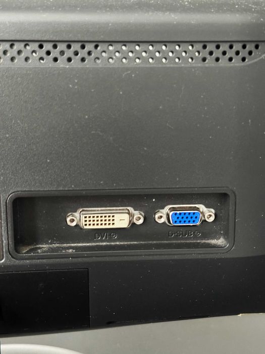 Монитор Philips 196V3LSB (19 инча)