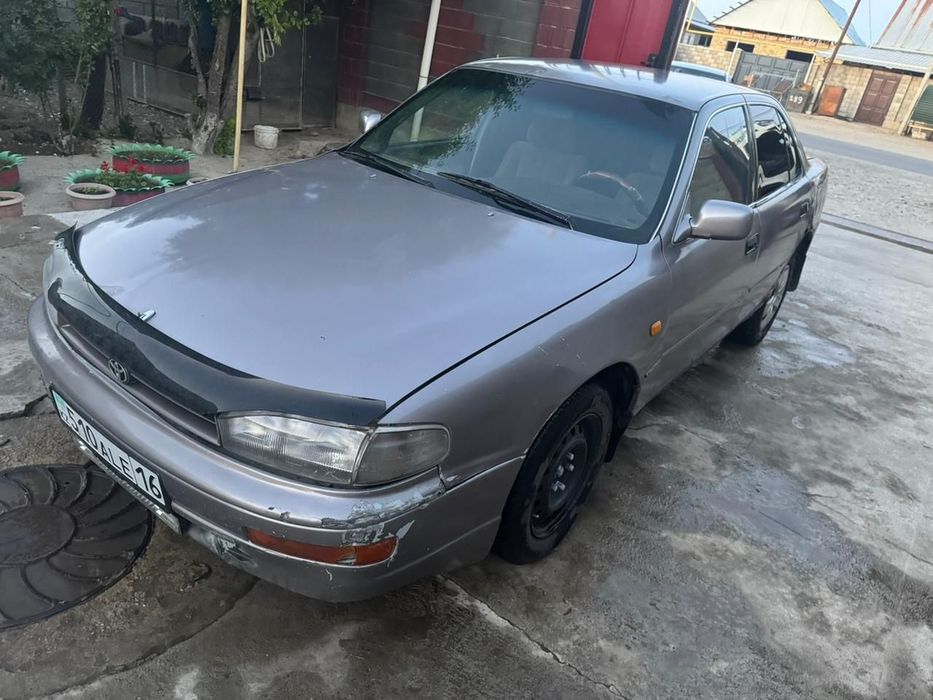 Toyota camry 1993 года