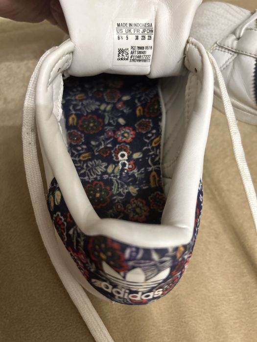 Adidas кроссовки оригинал 36,5 -37 размер
