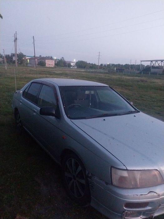 Продам Nissan bluebird