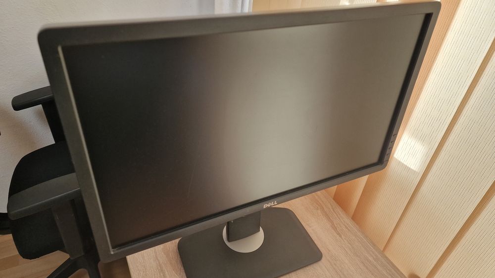 Monitor  LED Dell UltraSharp U2312HMt, 23 inci Full HD, Panel IPS