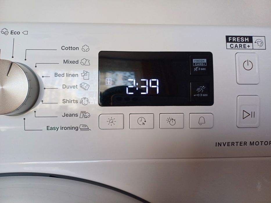 Сушилня Whirlpool 8кг инверторна А+++ 175KW