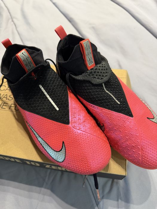 Футболни обувки /бутонки Nike Phantom VSN 2 MG Перфектни!37.5н