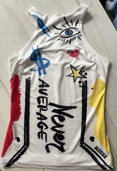 Маркови тениски, бански и сатенен комплект