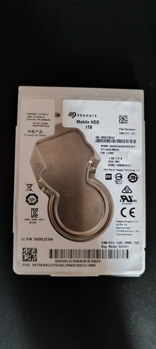 Жесткий диск Seagate ST1000LM035