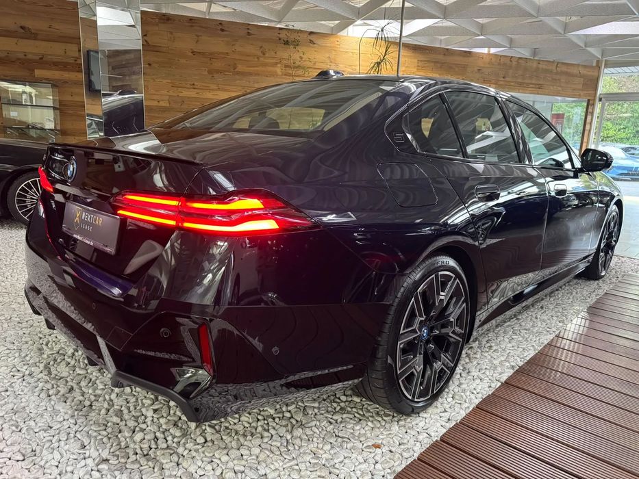 BMW i5 2024 — imagine 4