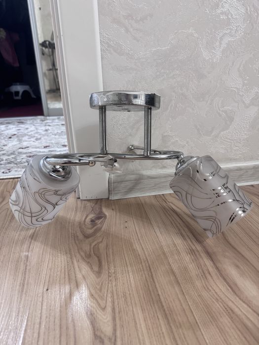 Пролдаю домашнюю люстру