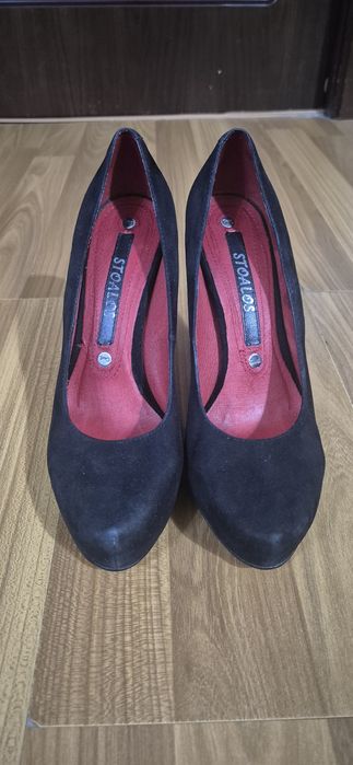 Продаются туфли из натуральной замшы