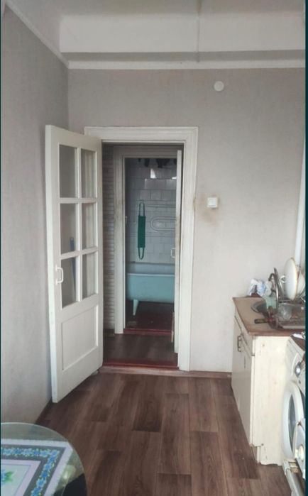Продам 1ком.квартиру район Каз.театра.