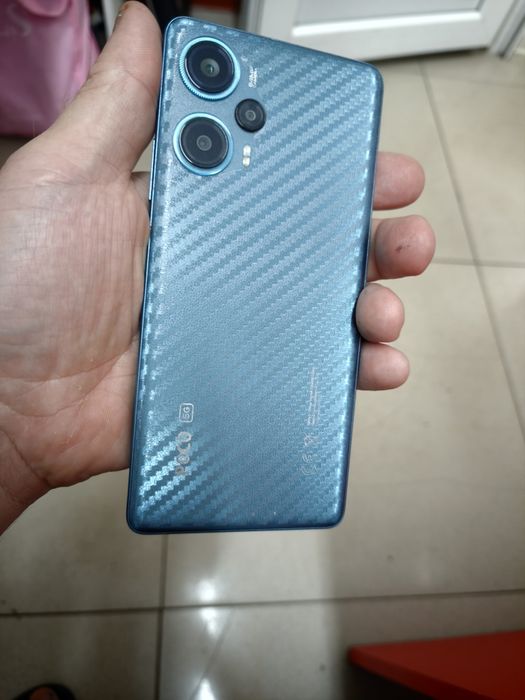 Продам  смартфон poco F5