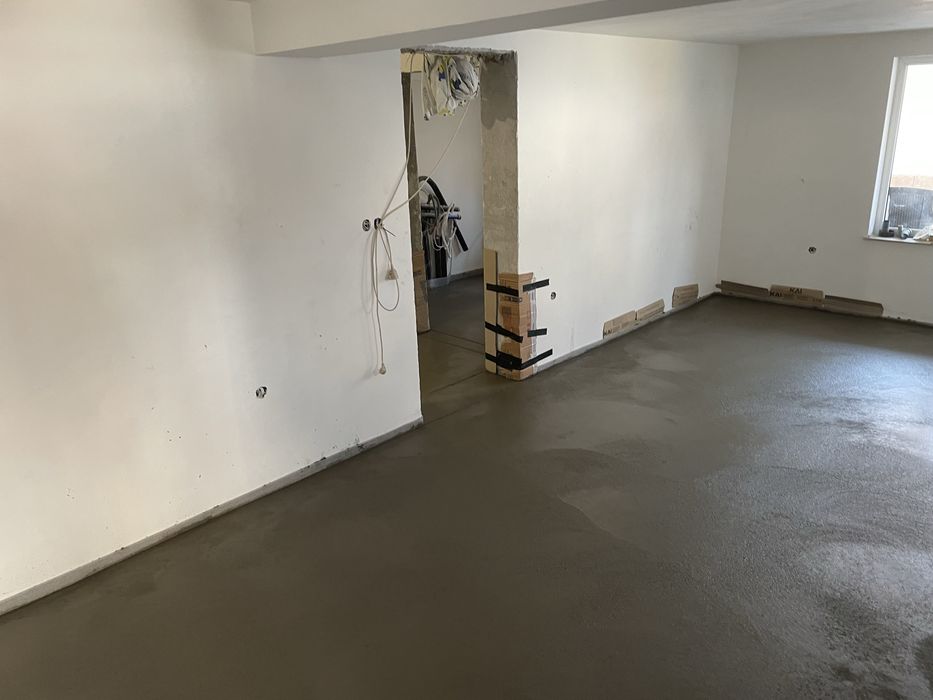 Полагане на подови замазки