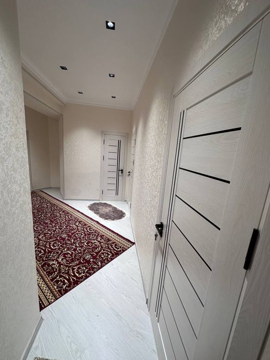 Продается 3-х комнатная квартира. 3 хонали уй сотилади.