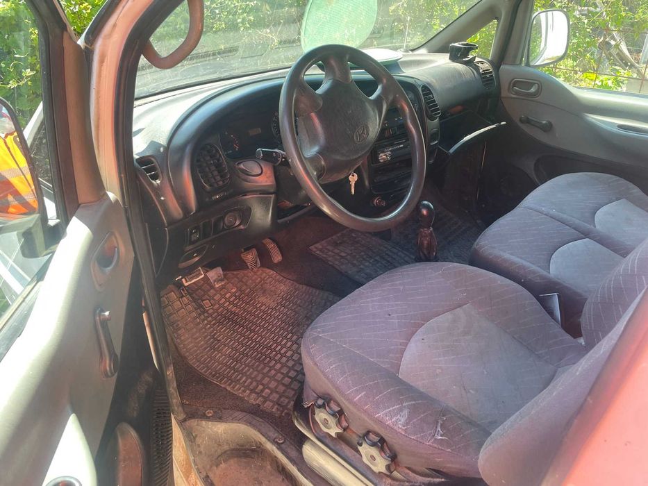 Hyndai H1 2.5 TDI / Хюндай Х1 2005 година на части