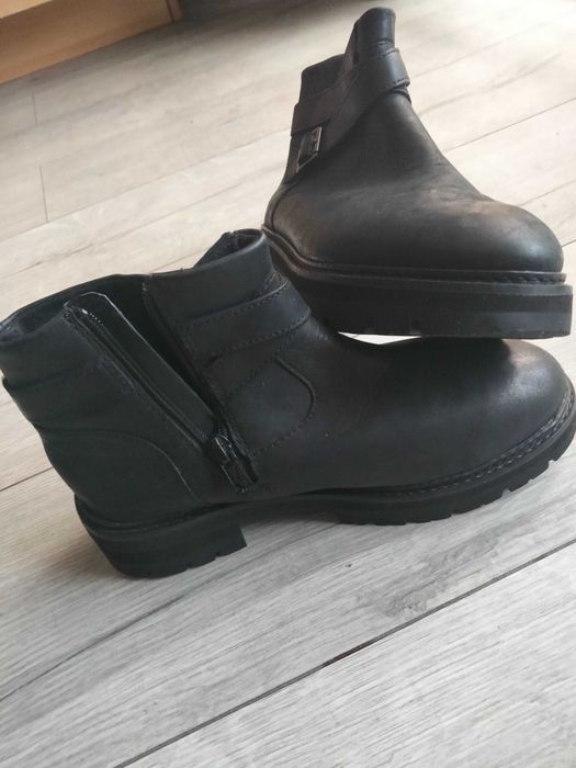 Ghete dama noi Clarks nr 35