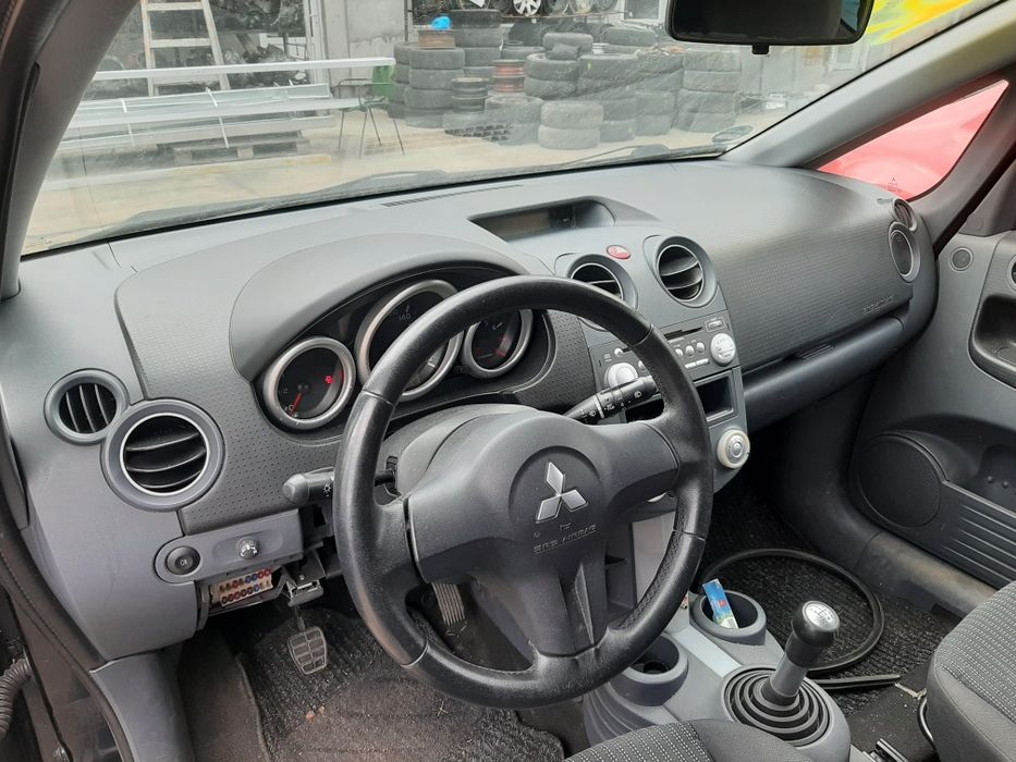 Kit plansa bord + airbag Mitsubishi Colt an 2004-2012