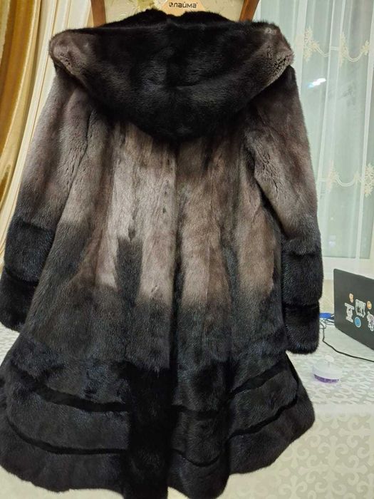 Продам норковую шубу недорого