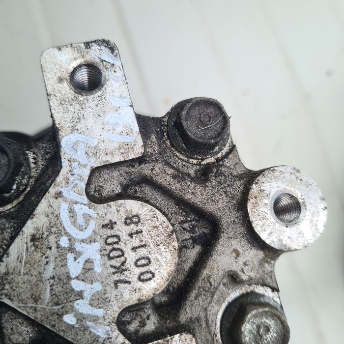 Egr cu racitor gaze,pompă servo,inalta, opel insignia A