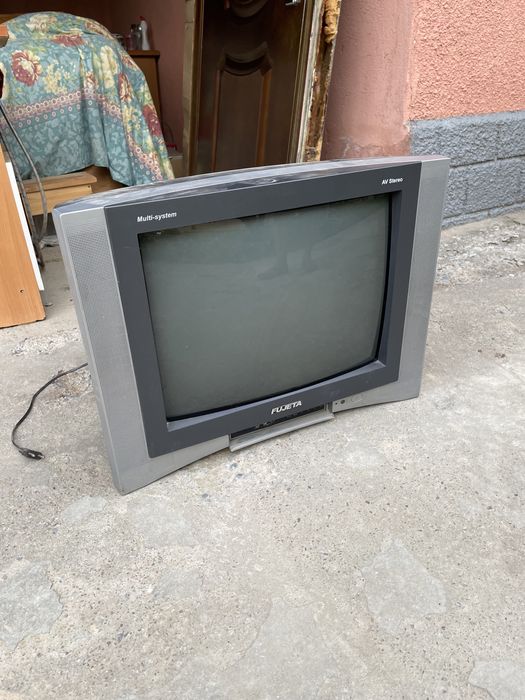 Продам телевизор