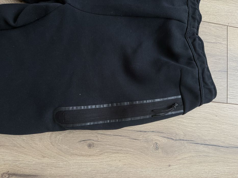 Оригинален мъжки екип Nike Tech черен