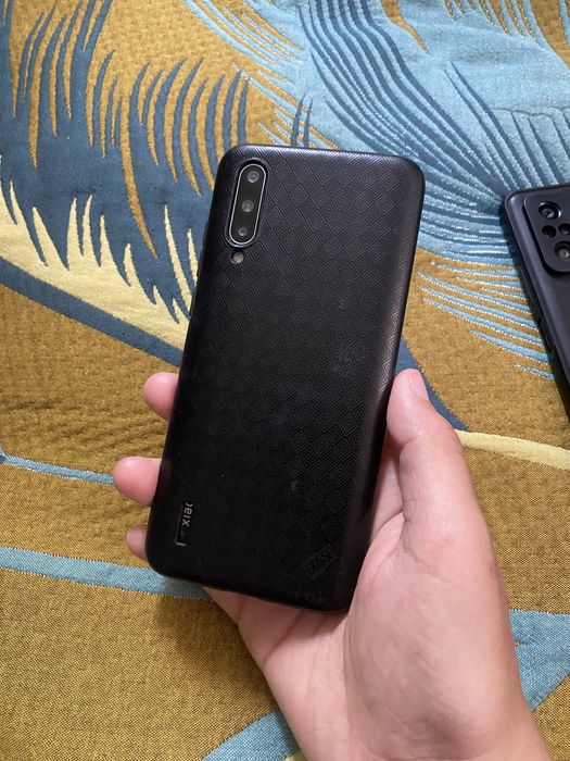 2 телефона redmi note 10 pro mi 9 lite