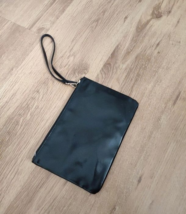 Poșetă plic de mana cu paiete Victoria's Secret