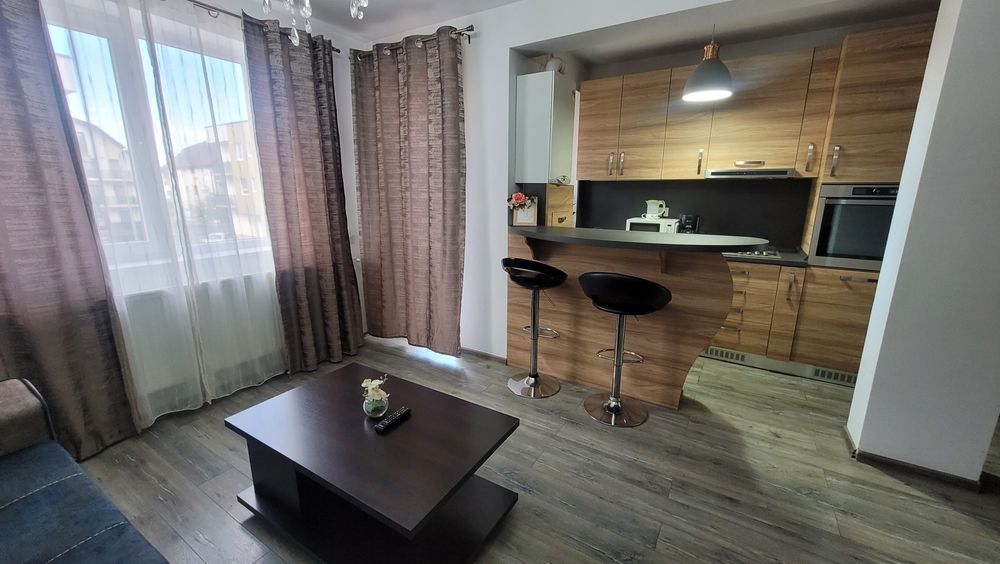 APARTAMENT Regim Hotelier-R