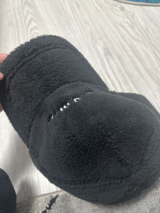 sapca miu miu puf neagra