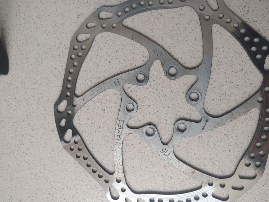 Продавам два диска (ротора) 160 мм за колело