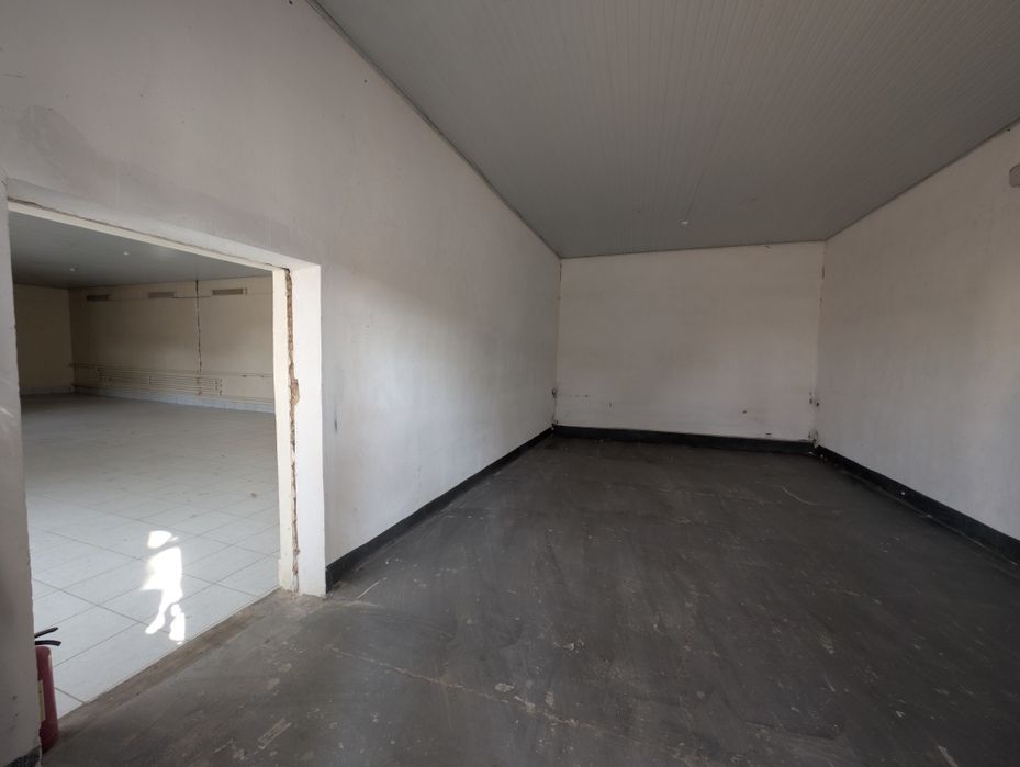 Склад в Кибрае под GDP и сухие склады