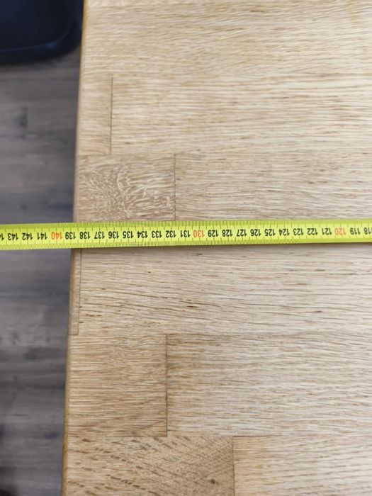 Масивна холна маса дъб