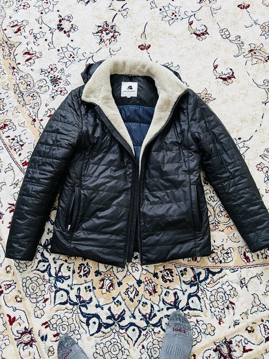 Продам зимнию куртку