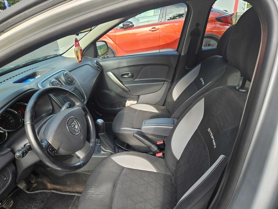 Vand Dacia Sandero Stepway 2