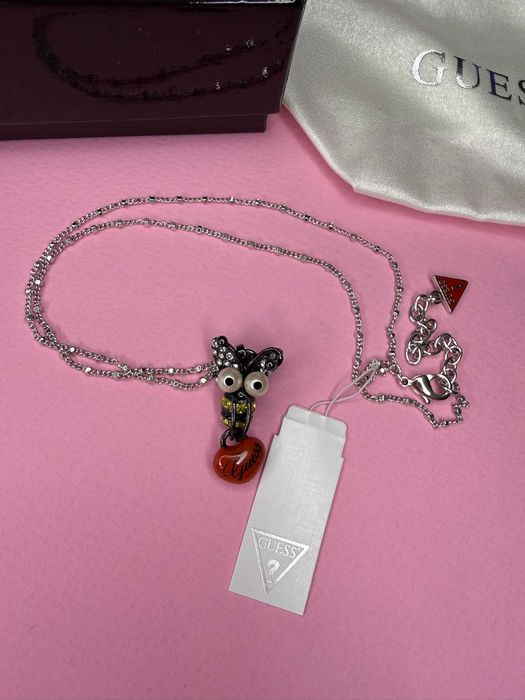 Ново колие Guess