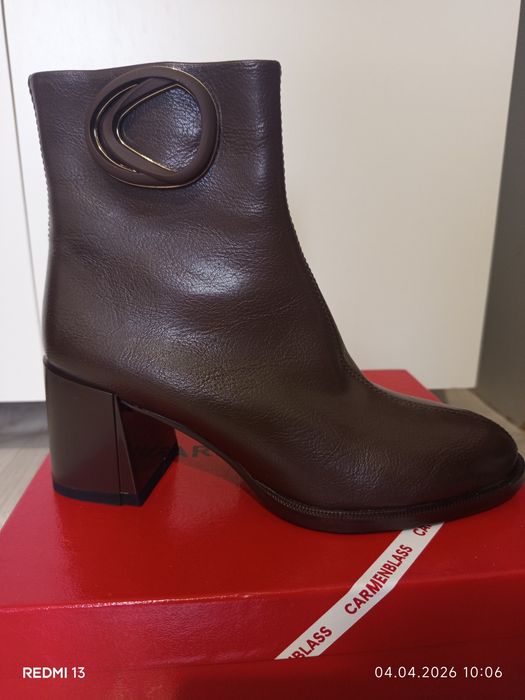 Продам новые сопошки кожаные 37 размер