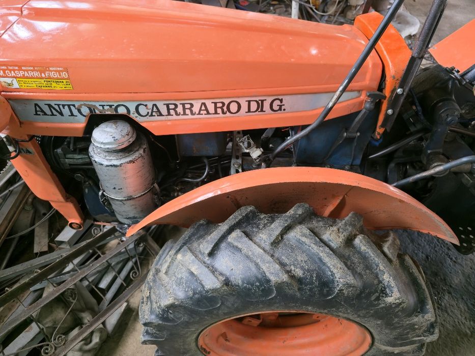 Tractor Antonio Carraro