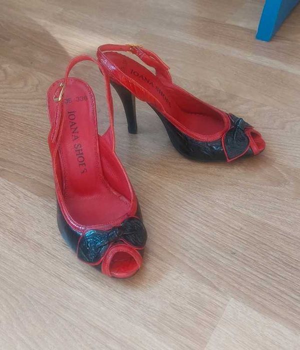 Pantofi din piele cu toc cui