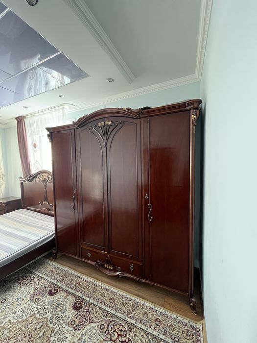 Продам спальни гарнитур