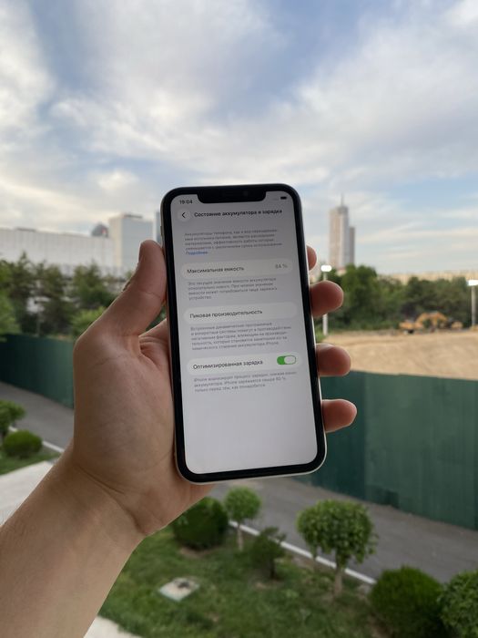 iPhone 11 64Gb Ochilmagan Oq Rangi Sastayanasi Zo’r