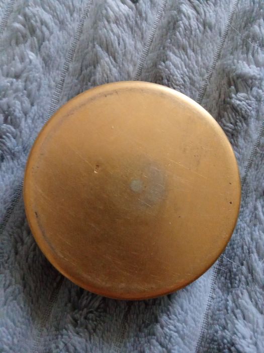 Пудреница , шкатулка