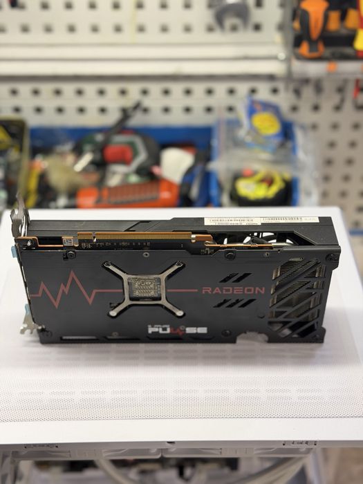 RX 6600 XT 8GB Placa video
