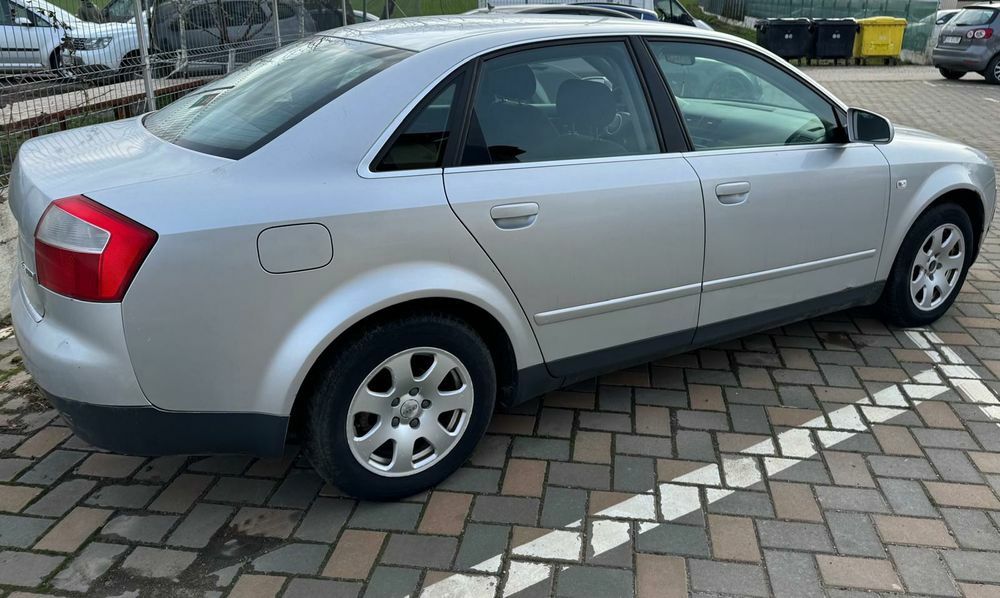 AUDI A4  1.9 Diesel 130 Cp