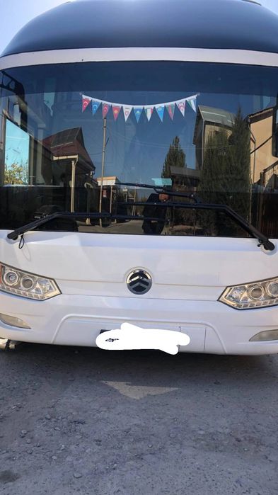 Golden Dragon Avtobus