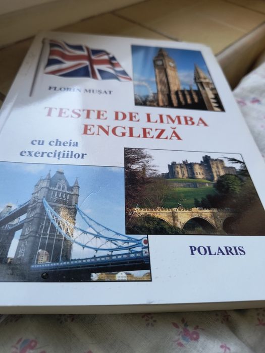 Vând dicționare și cărți de limba engleză noi-nouțe