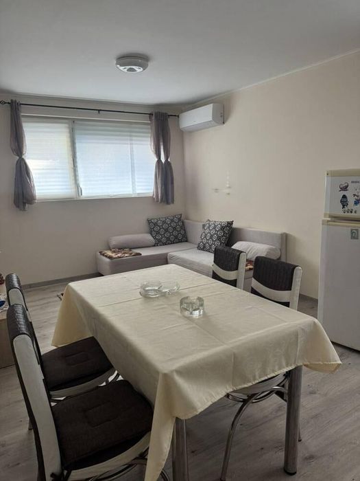 Двустаен, под наем, ж.к Лазур