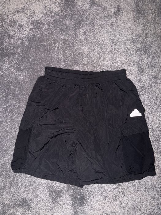 Шушлякови къси панталони ADIDAS