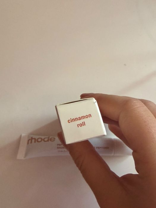 Lipgloss Rhode - cinnamon roll