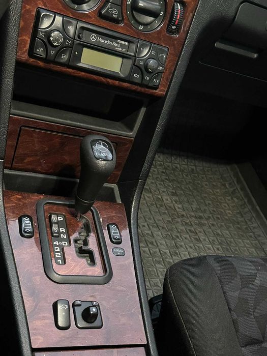 Mercedes Benz W202 1.8 Automatic 5G-Tronic 1999