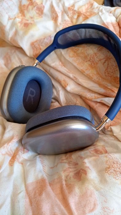 AirPods Max Много запазени